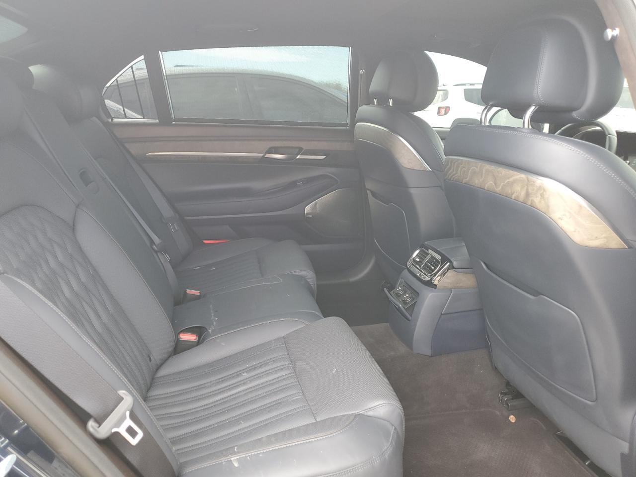 2020 Genesis G90 VIN KMTF34PA2LU075787 Copart auction photo, rear end damage thumbnail 10