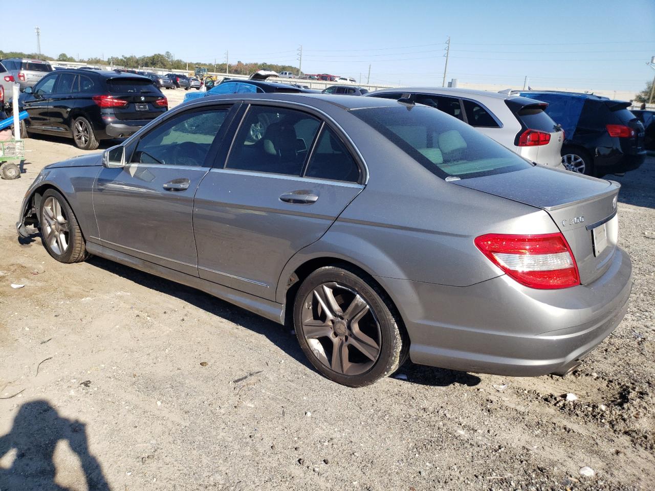 2011 Mercedes-Benz C-klasse VIN WDDGF5EB8BR170230 Copart auction photo, front end damage thumbnail 2