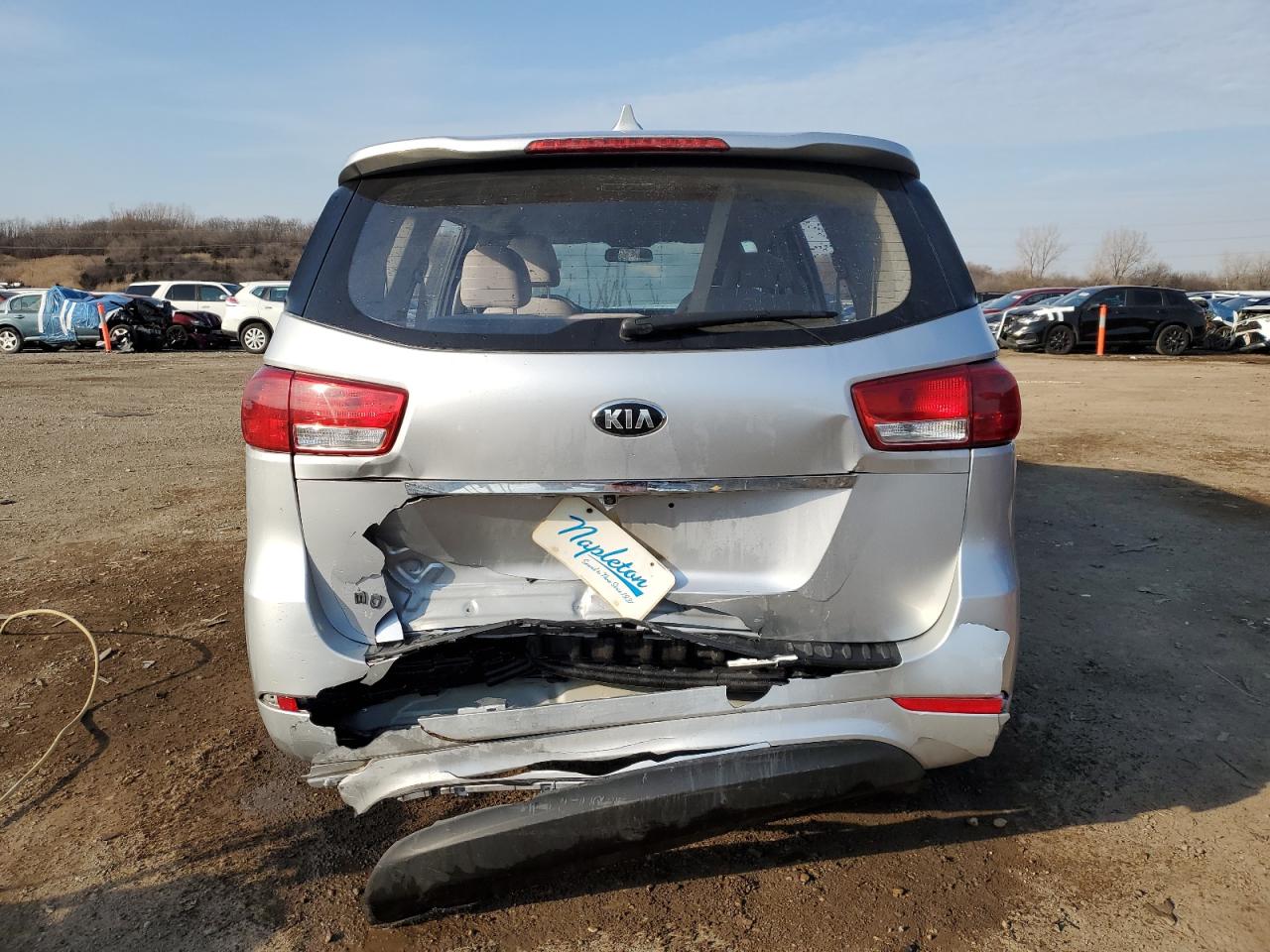 2016 KIA Sedona VIN KNDMA5C10G6150374 Copart auction photo, front end / rear end damage thumbnail 6