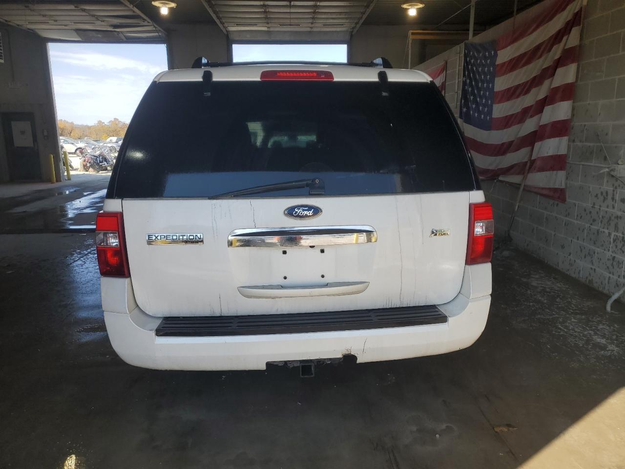 2010 Ford Expedition VIN 1FMJK2A50AEA81375 Copart auction photo, front end / minor dent/scratches damage thumbnail 6