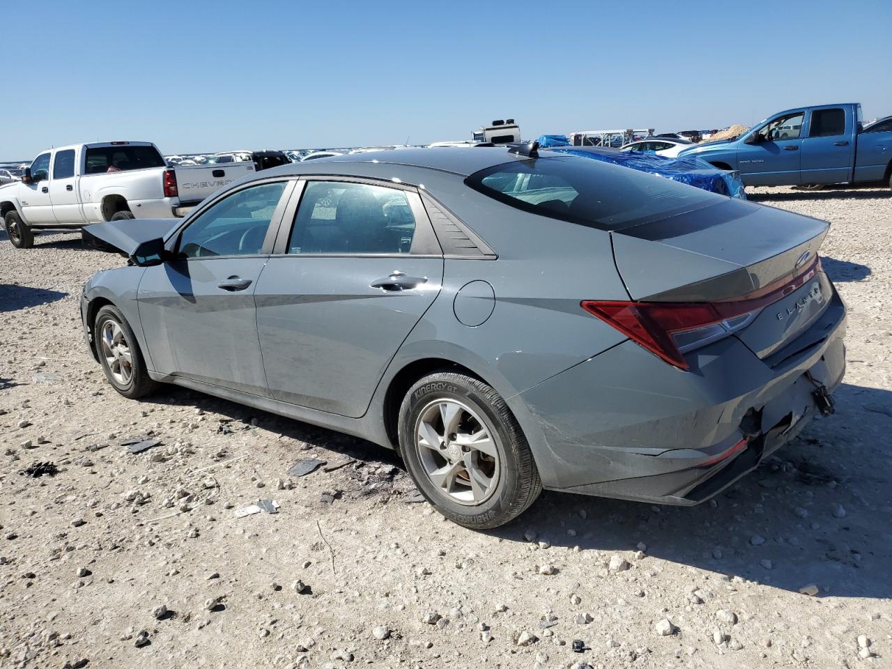 2022 Hyundai Elantra VIN KMHLL4AG6NU263631 Copart auction photo, front end damage thumbnail 2