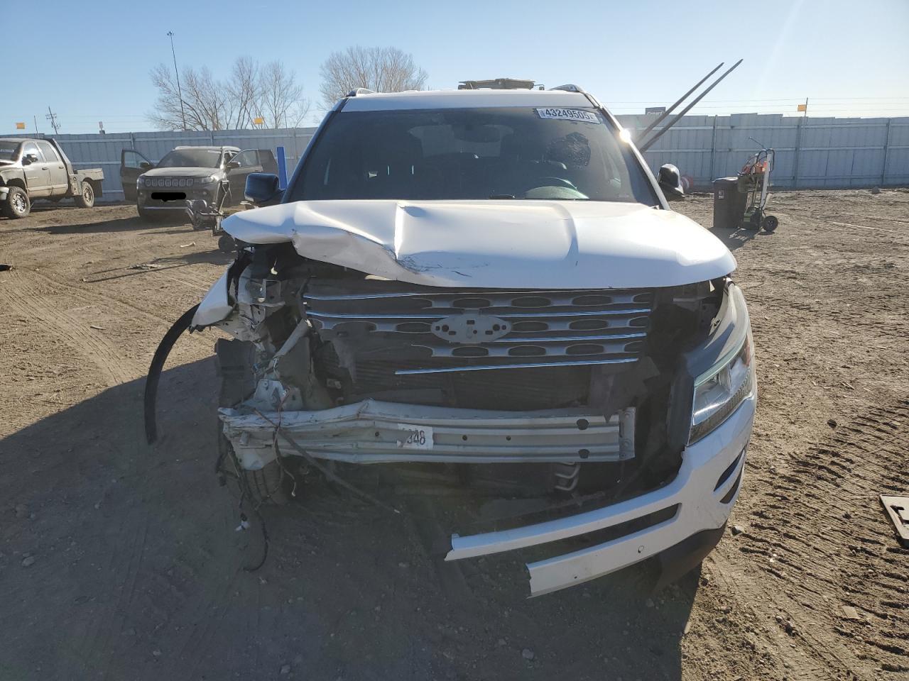 2017 Ford Explorer VIN 1FM5K8DH2HGA69348 Copart auction photo, front end damage thumbnail 5