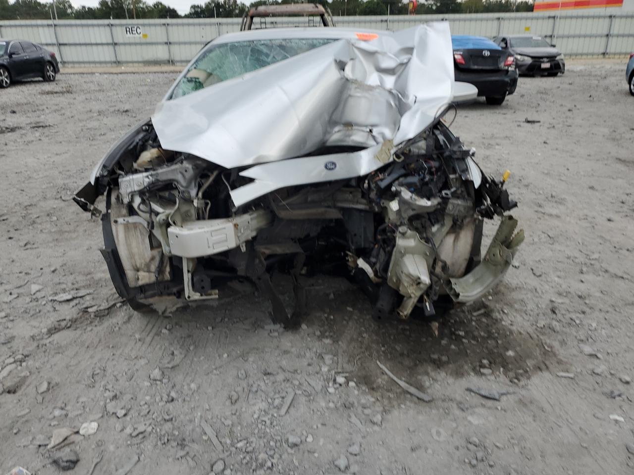 2017 Ford Fusion VIN 3FA6P0H72HR131066 Copart auction photo, all over / side damage thumbnail 5