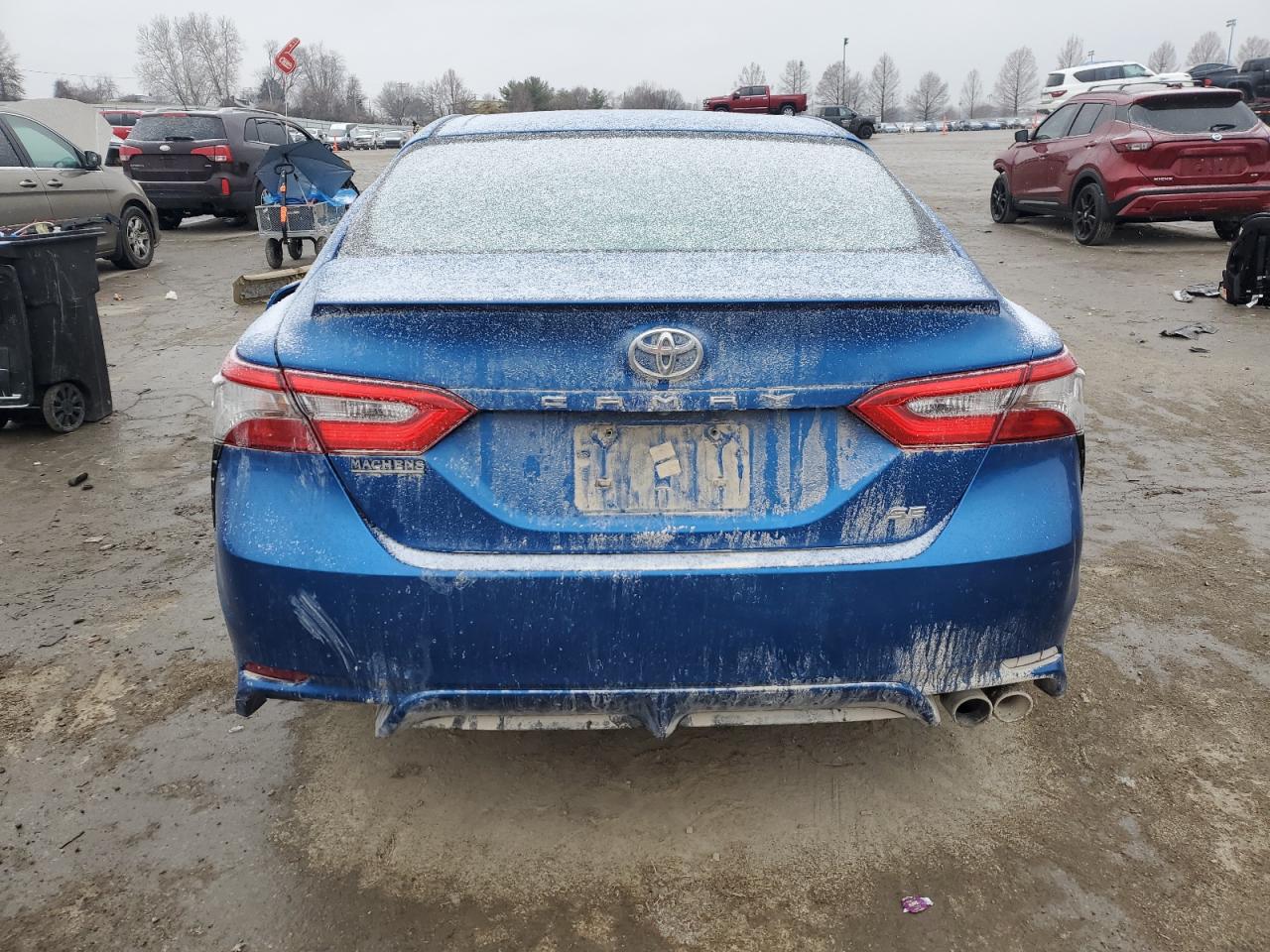 2018 Toyota Camry VIN 4T1B11HKXJU009523 Copart auction photo, front end damage thumbnail 6