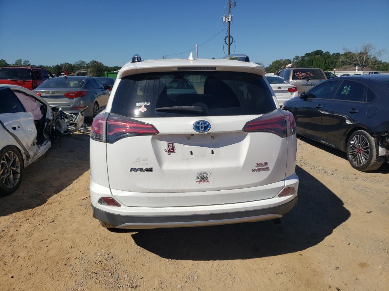 2018 Toyota RAV 4 VIN JTMRJREVXJD244441 Copart auction photo, front end / minor dent/scratches damage thumbnail 6