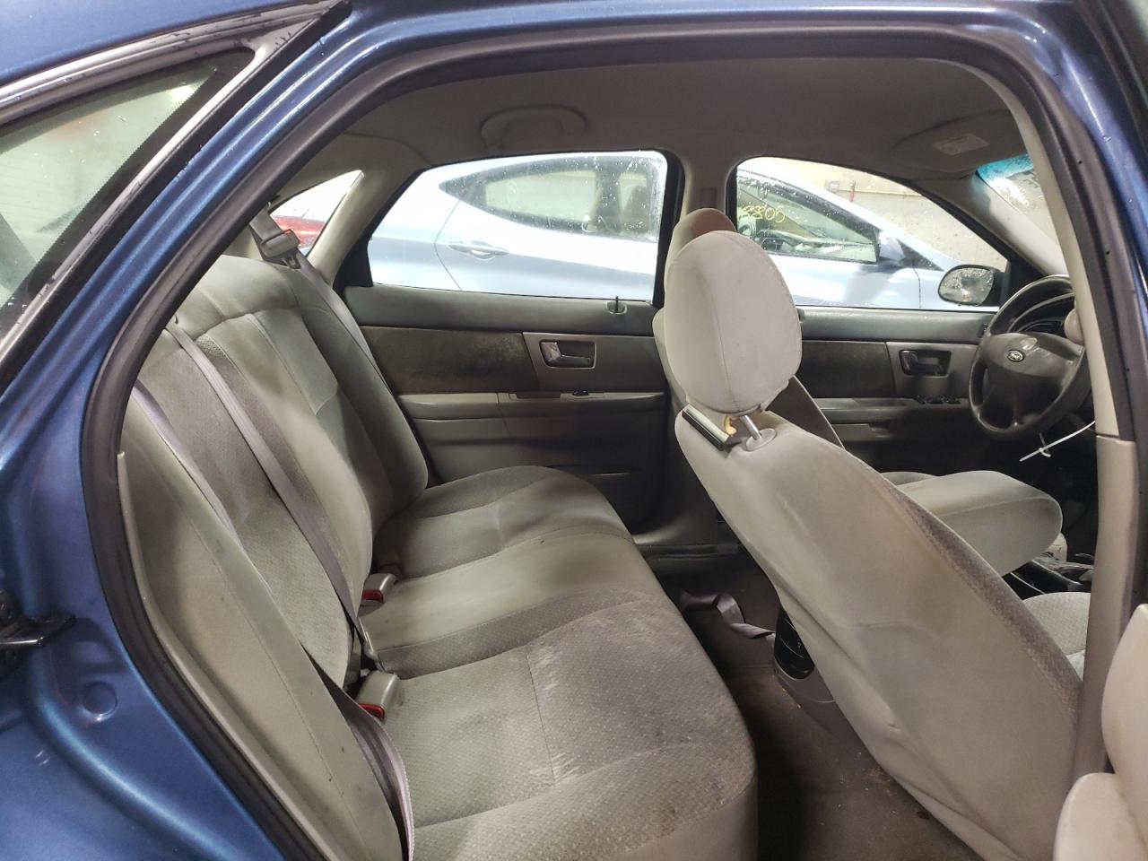 2002 Ford Taurus VIN 1FAFP52222G215302 Copart auction photo, front end damage thumbnail 10
