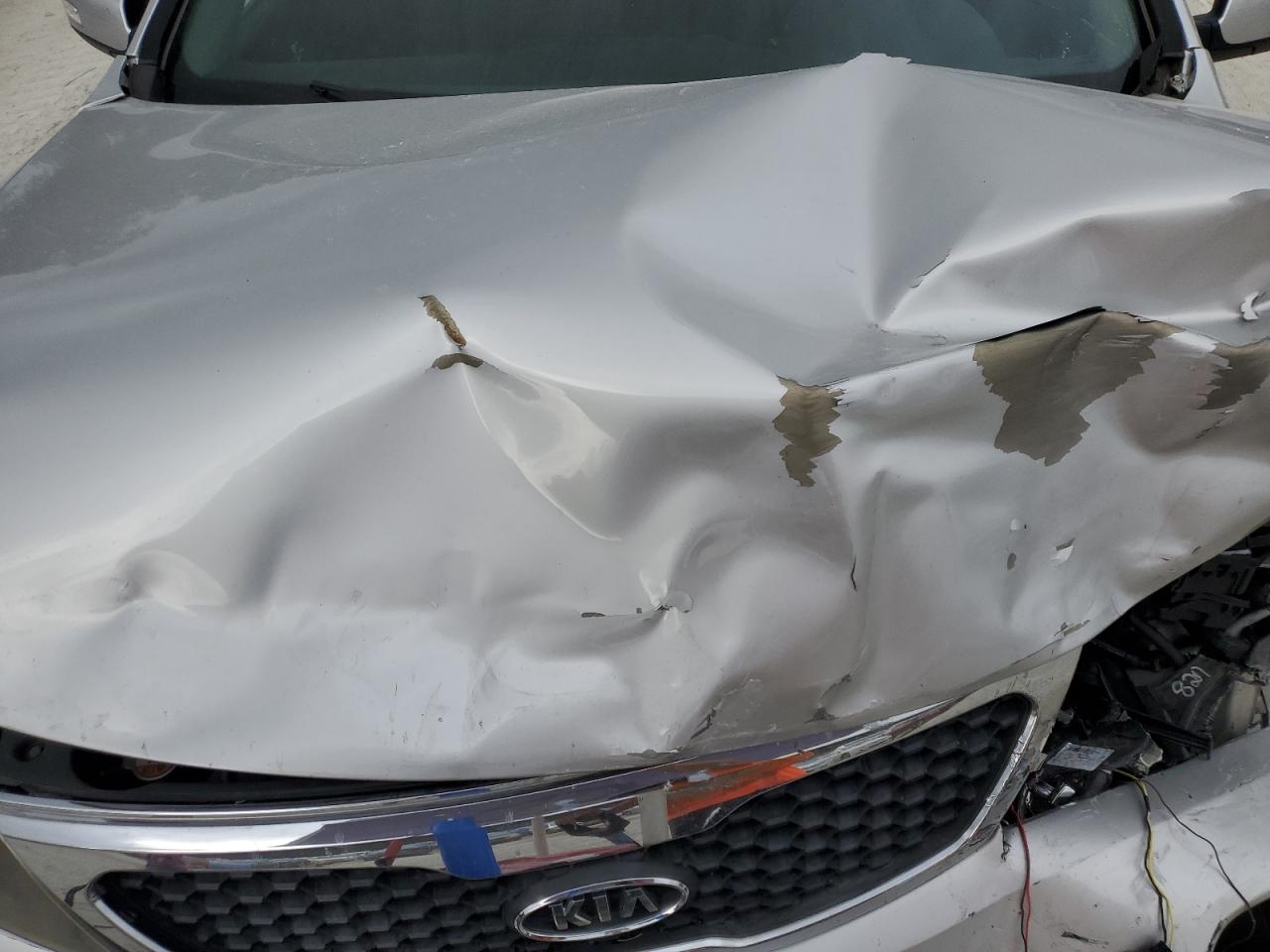 2013 KIA Sorento VIN 5XYKT3A14DG375902 Copart auction photo, front end / minor dent/scratches damage thumbnail 12