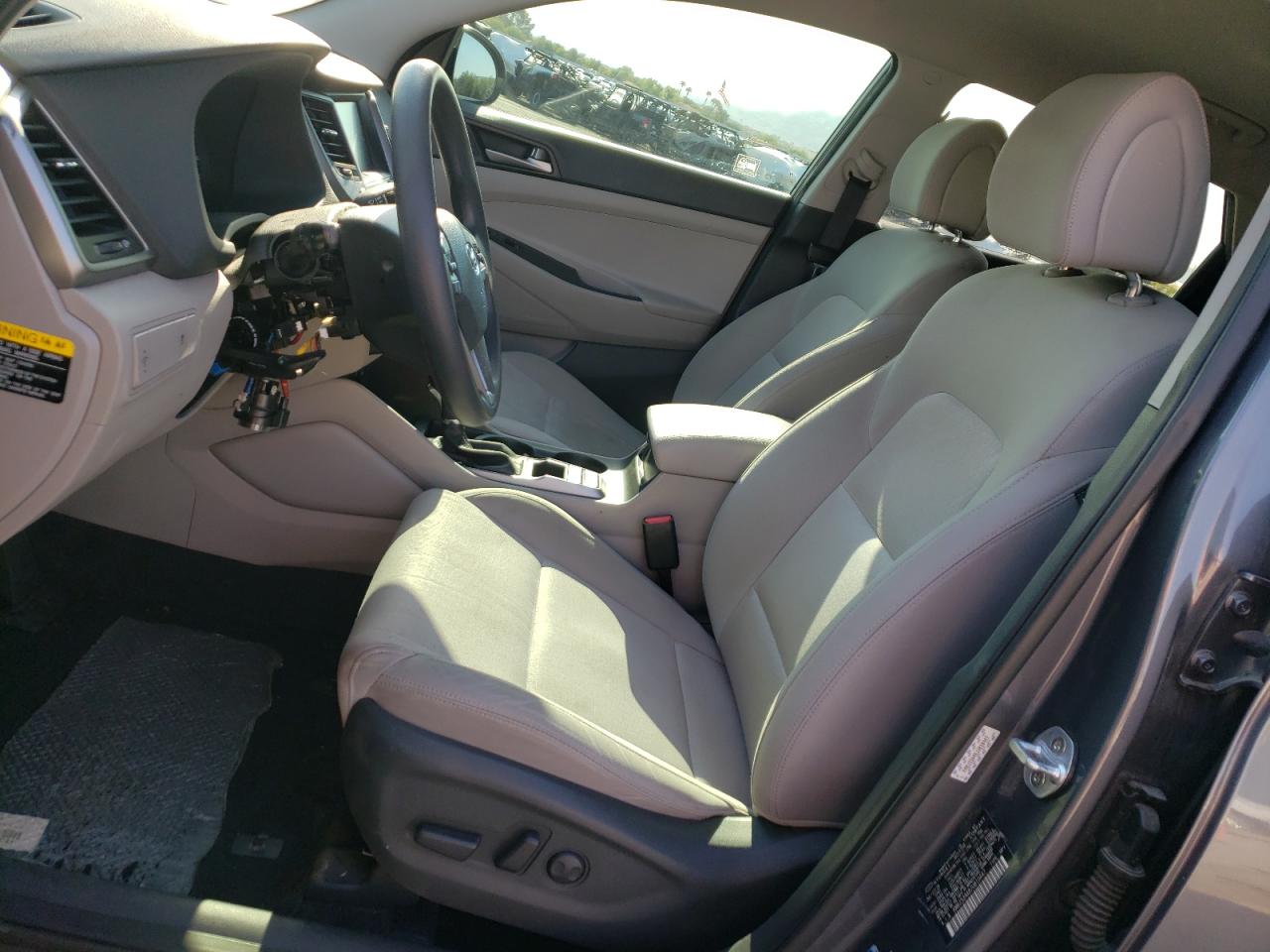 2018 Hyundai Tucson VIN KM8J33A48JU810447 Copart auction photo, vandalism / front end damage thumbnail 7