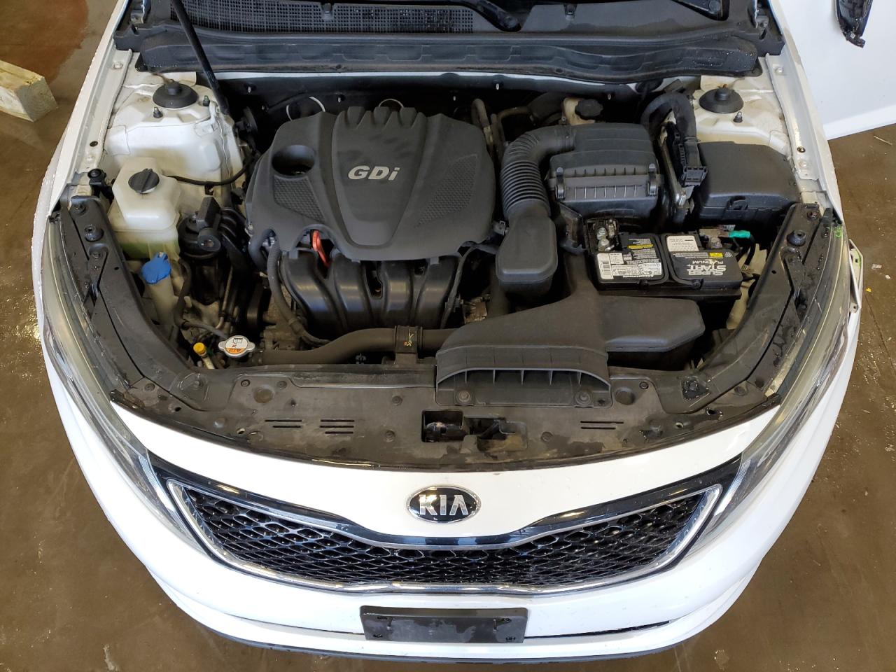 2015 KIA Optima VIN 5XXGM4A72FG377992 Copart auction photo, all over damage thumbnail 11