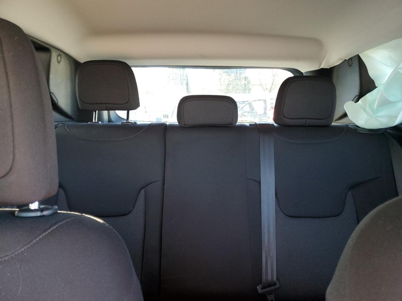 2021 Jeep Renegade VIN ZACNJDAB4MPM21517 Copart auction photo, all over / minor dent/scratches damage thumbnail 10