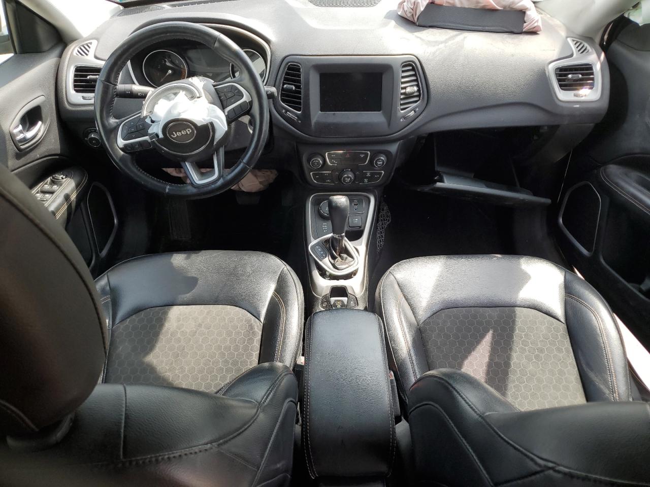 2018 Jeep Compass VIN 3C4NJDBB2JT142539 Copart auction photo, front end / side damage thumbnail 8