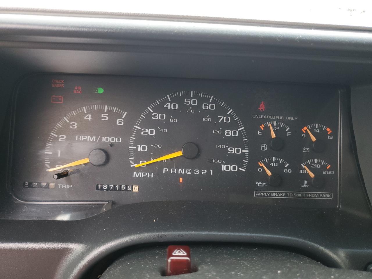 1997 Chevrolet Tahoe VIN 3GNEK18R7VG115312 Copart auction photo, side / undercarriage damage thumbnail 9