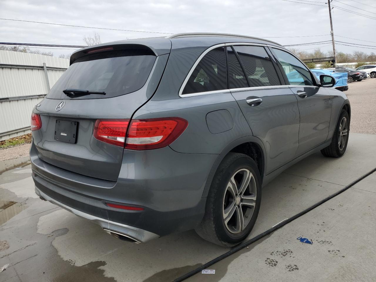 2017 Mercedes-Benz GLC VIN WDC0G4JB0HF127370 Copart auction photo, front end damage thumbnail 3