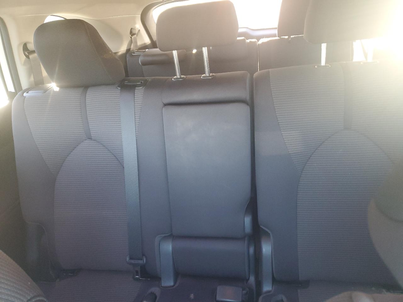 2022 Toyota Highlander VIN 5TDCZRAH6NS545605 Copart auction photo, water/flood damage thumbnail 10