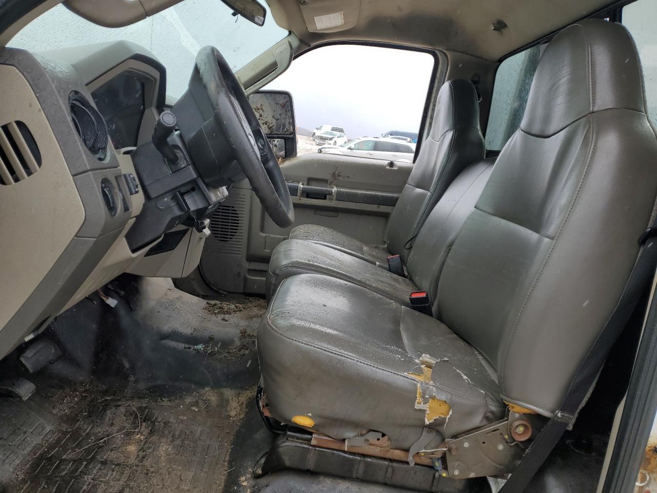 2009 Ford F350 VIN 1FTWF31569EA37042 Copart auction photo, all over damage thumbnail 7
