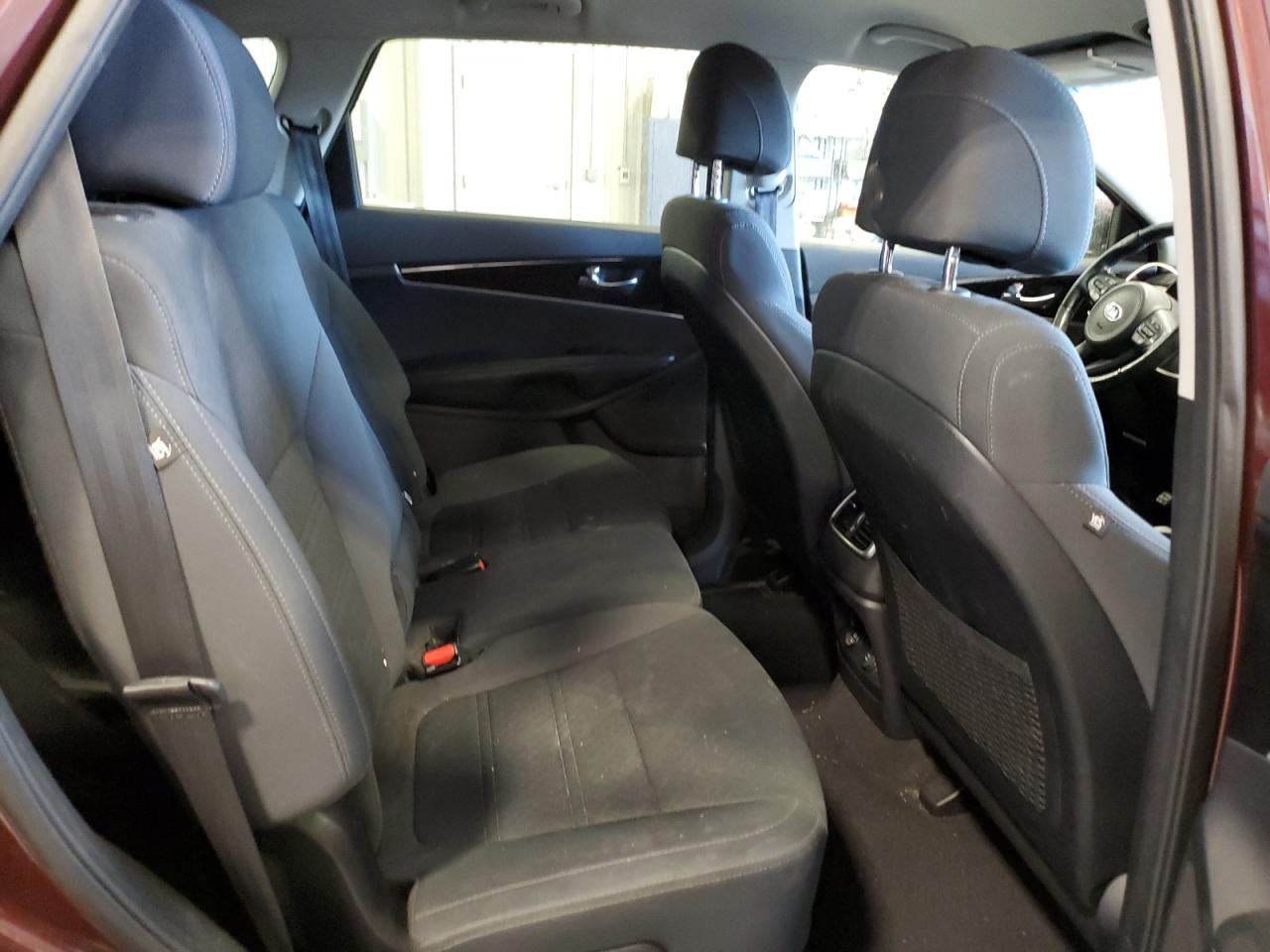 2017 KIA Sorento VIN 5XYPGDA35HG324190 Copart auction photo, front end damage thumbnail 11
