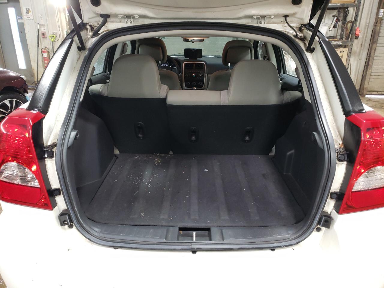 2010 Dodge Caliber VIN 1B3CB4HA3AD607968 Copart auction photo, front end / minor dent/scratches damage thumbnail 6