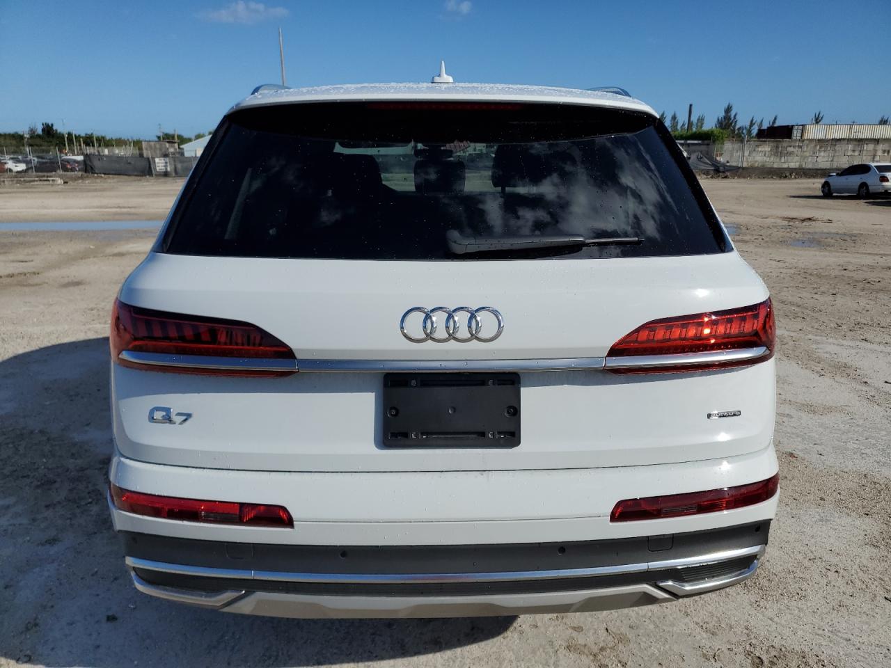 2024 Audi Q7 VIN WA1ACBF7XRD004147 Copart auction photo, front end / minor dent/scratches damage thumbnail 6