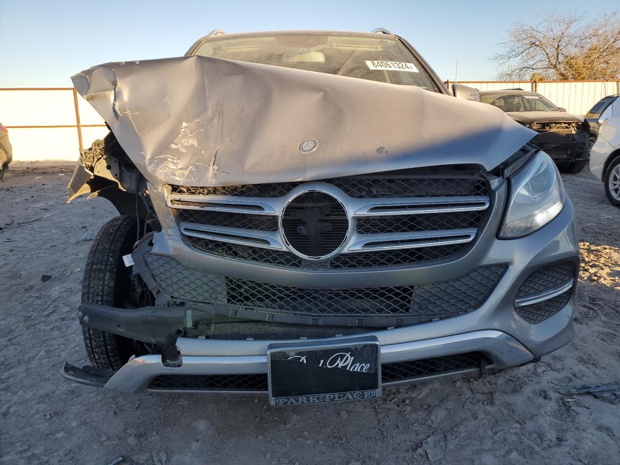 2016 Mercedes-Benz GLE VIN 4JGDA5JB3GA660898 Copart auction photo, front end damage thumbnail 5