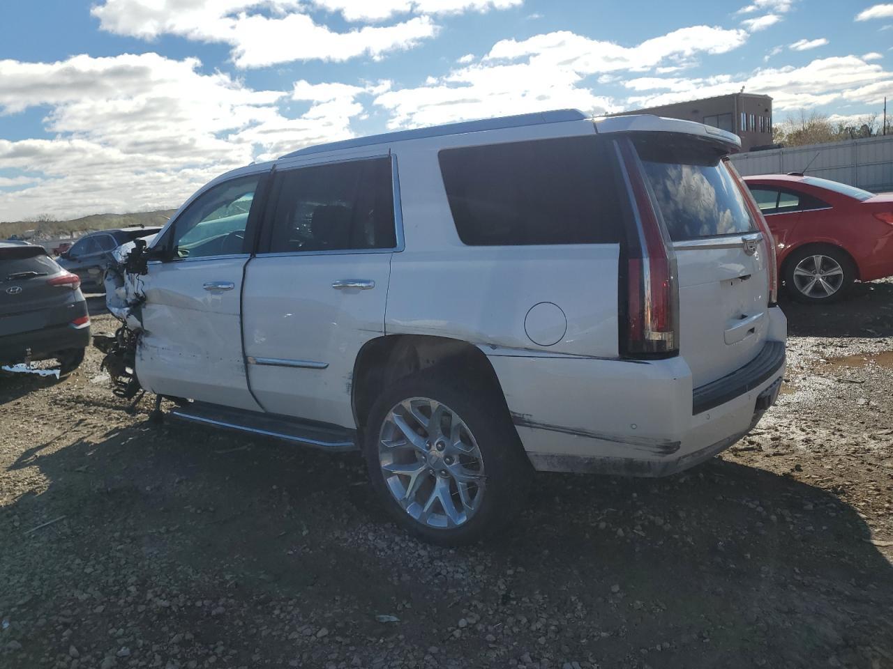 2017 Cadillac Escalade VIN 1GYS4CKJ7HR299346 Copart auction photo, front end / side damage thumbnail 2