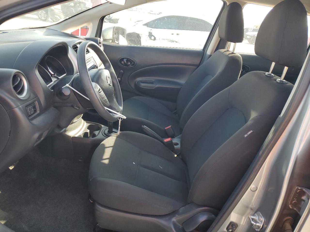 2015 Nissan Versa VIN 3N1CE2CP2FL443851 Copart auction photo, front end / side damage thumbnail 7