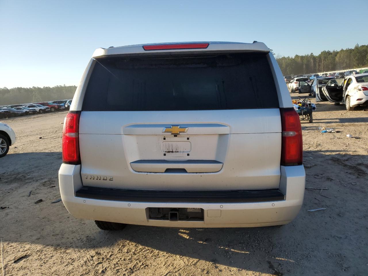 2016 Chevrolet Tahoe VIN 1GNSKAKC0GR168430 Copart auction photo, all over damage thumbnail 6