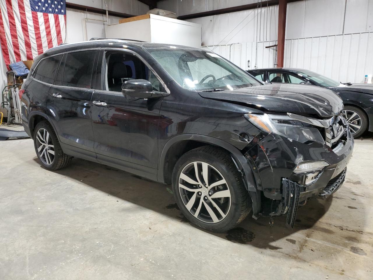 2017 Honda Pilot VIN 5FNYF6H95HB042670 Copart auction photo, front end damage thumbnail 4