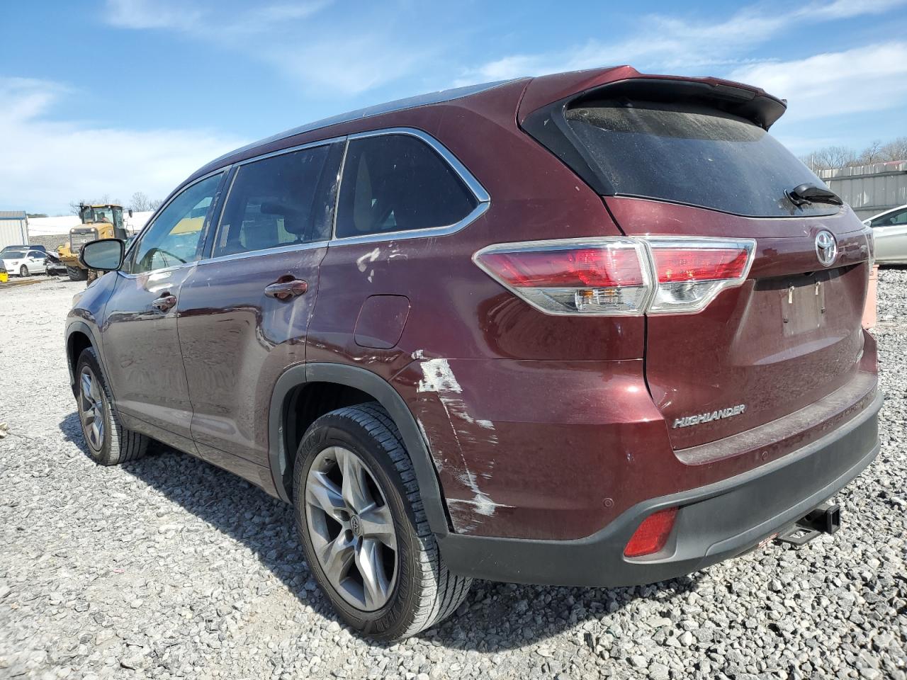 2015 Toyota Highlander VIN 5TDYKRFHXFS086566 Copart auction photo, side / minor dent/scratches damage thumbnail 2