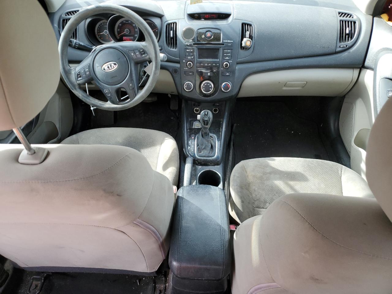 2011 KIA Forte VIN KNAFU4A29B5350154 Copart auction photo, front end damage thumbnail 8