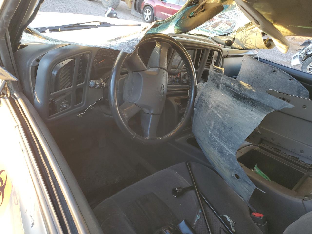 2004 Chevrolet Silverado VIN 1GCGK23U34F126892 Copart auction photo, rollover damage thumbnail 8