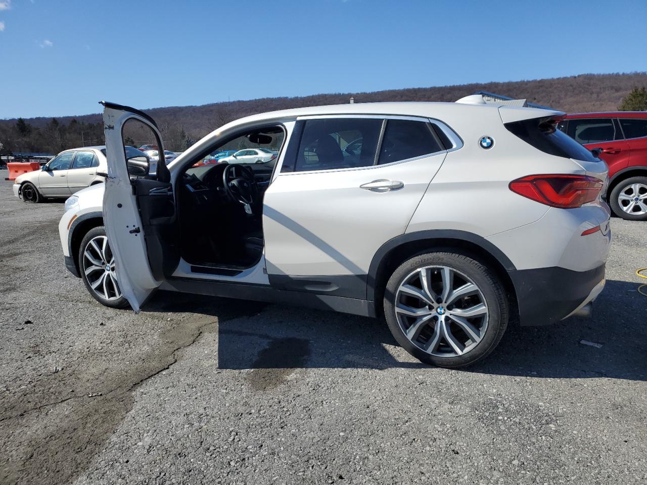 2018 BMW X2 VIN WBXYJ5C39JEF80622 Copart auction photo, side damage thumbnail 2