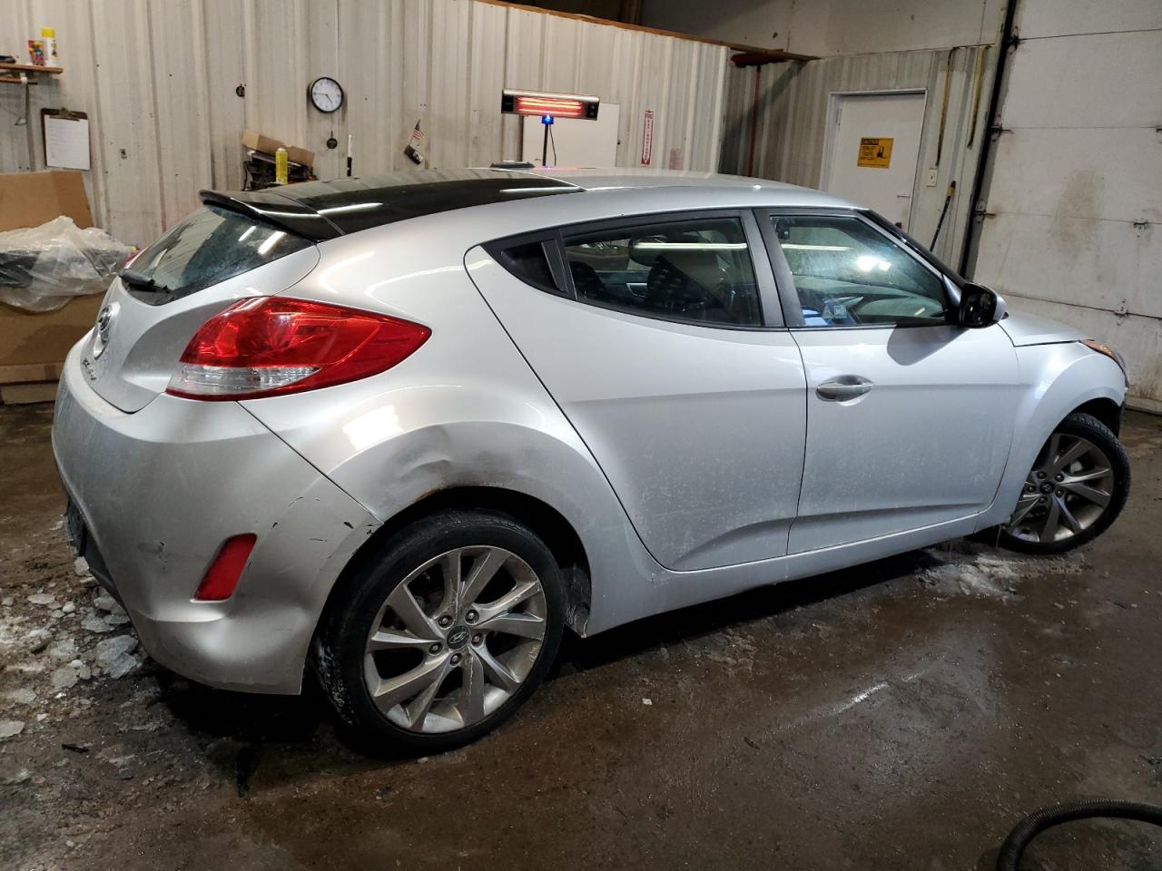 2017 Hyundai Veloster VIN KMHTC6AD8HU310079 Copart auction photo, front end / side damage thumbnail 3