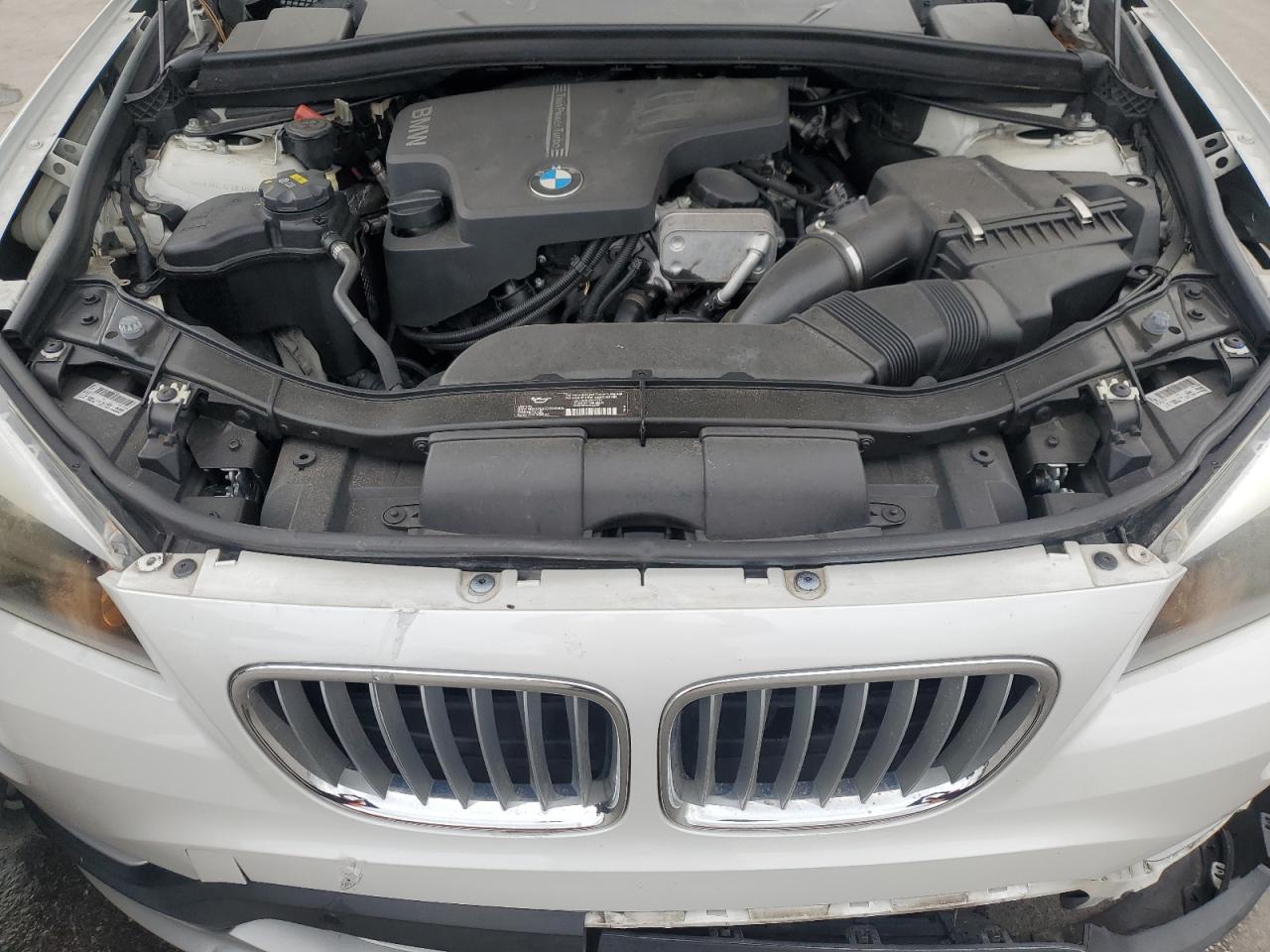 2015 BMW X1 VIN WBAVM1C54FVW56864 Copart auction photo, front end / side damage thumbnail 12