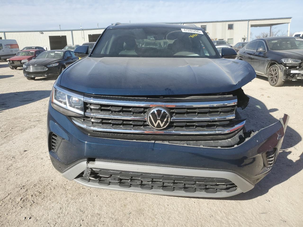 2021 Volkswagen Atlas VIN 1V2WE2CA2MC220948 Copart auction photo, front end damage thumbnail 5