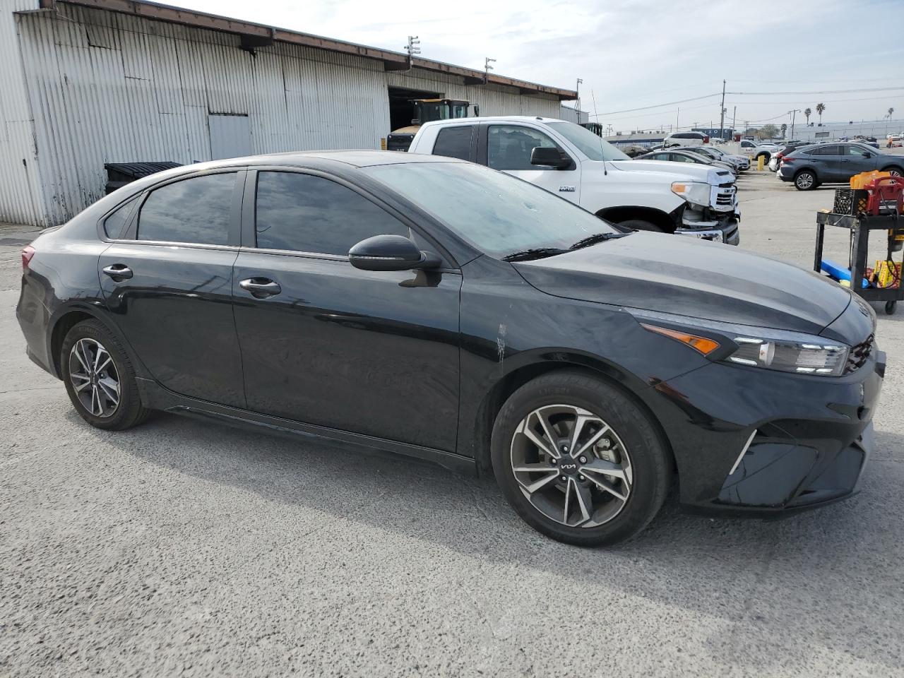 2024 KIA Forte VIN 3KPF54AD2RE786747 Copart auction photo, top/roof / side damage thumbnail 4