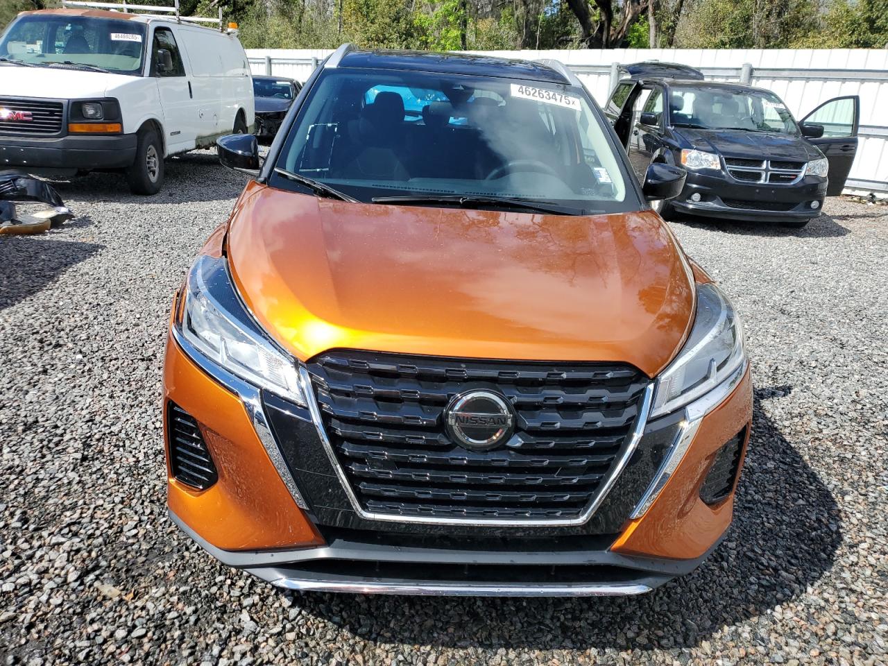 2021 Nissan Kicks VIN 3N1CP5CV8ML465912 Copart auction photo, front end / side damage thumbnail 5