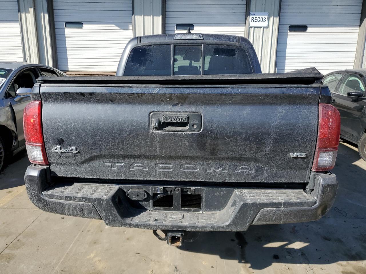 2021 Toyota Tacoma VIN 3TMCZ5AN7MM425213 Copart auction photo, front end damage thumbnail 6
