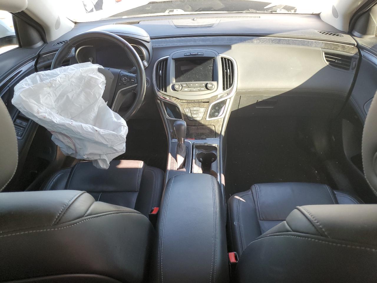 2016 Buick LaCrosse VIN 1G4GF5G33GF123885 Copart auction photo, front end damage thumbnail 8