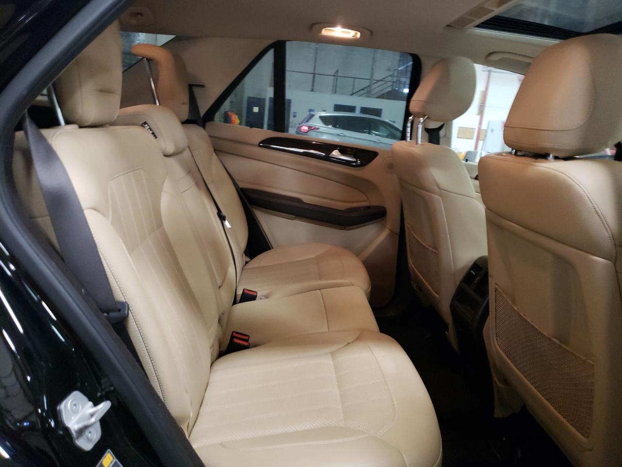 2017 Mercedes-Benz GLE VIN 4JGDA5JB7HA960882 Copart auction photo, undercarriage damage thumbnail 11