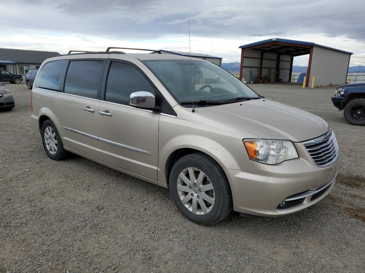 2012 Chrysler Town & Country VIN 2C4RC1CG8CR412688 Copart auction photo, front end / minor dent/scratches damage thumbnail 4