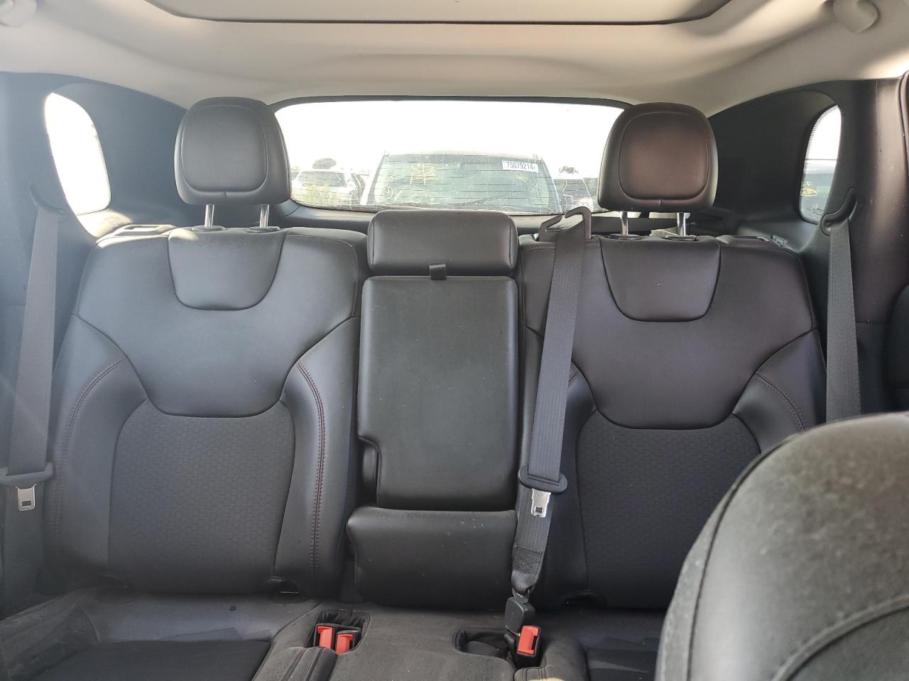2020 Jeep Cherokee VIN 1C4PJMBX6LD583328 Copart auction photo, water/flood damage thumbnail 10