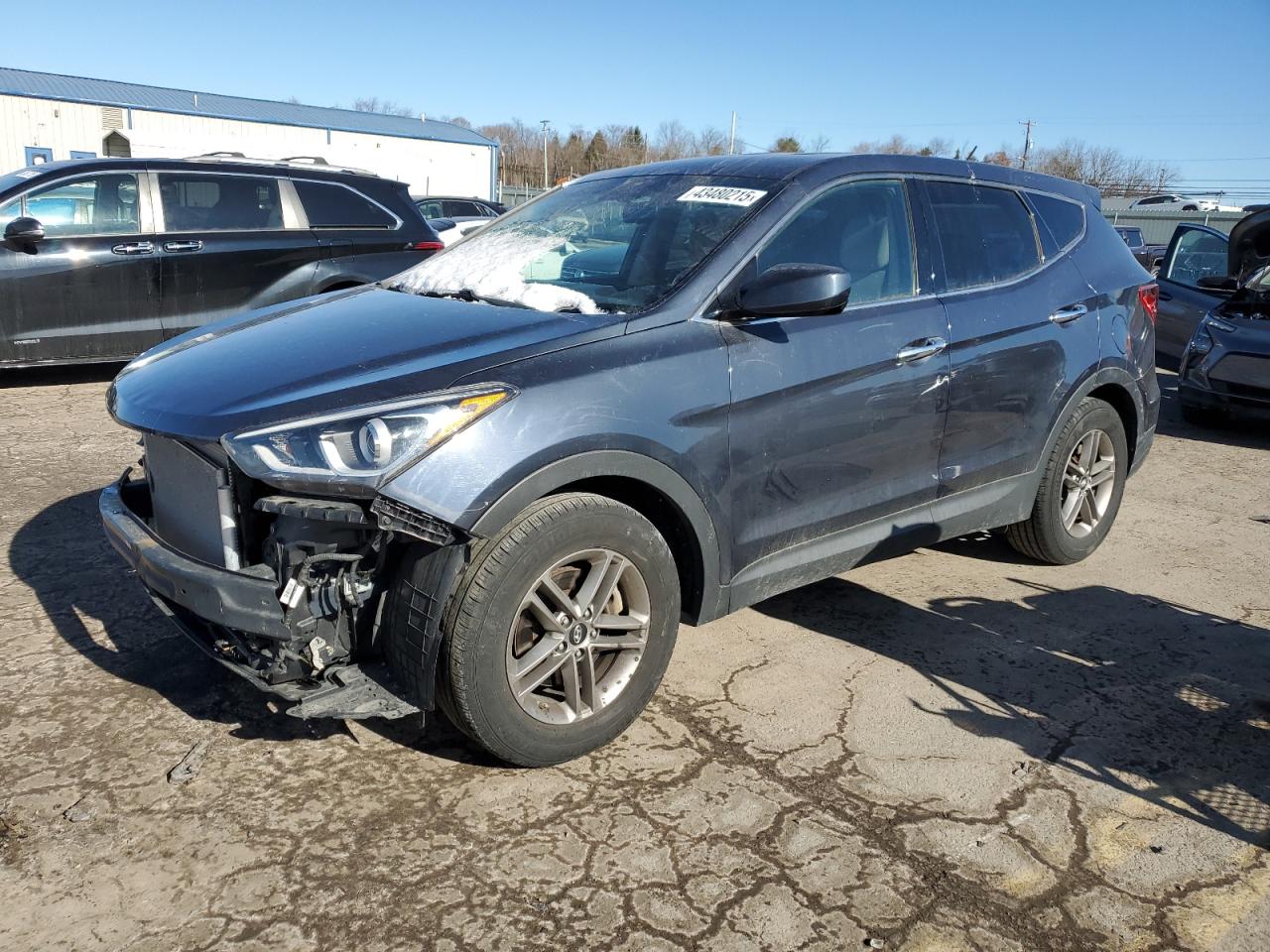 2018 Hyundai Santa Fe VIN 5NMZT3LB0JH085131