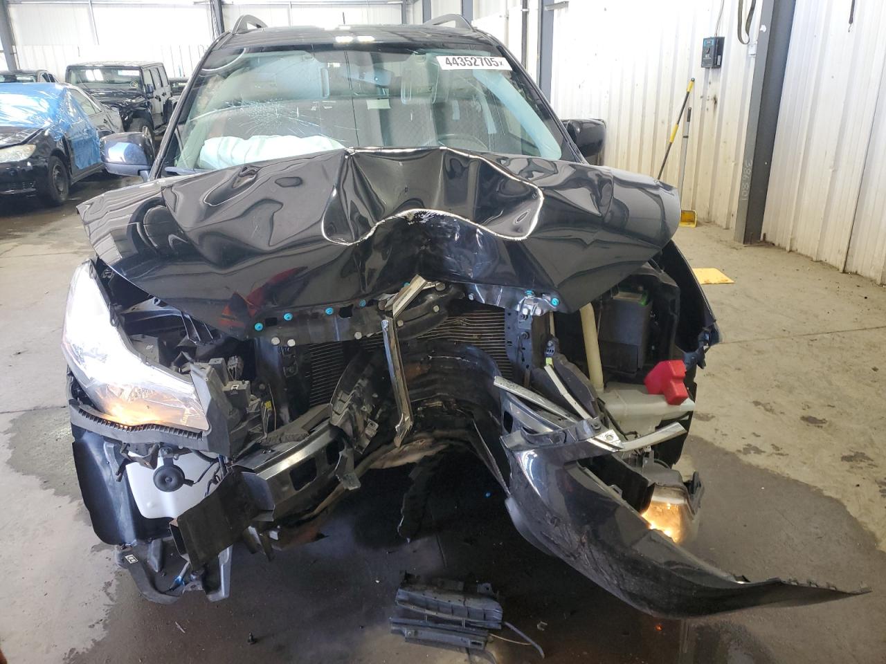 2015 Subaru Forester VIN JF2SJAHC6FH418553 Copart auction photo, front end damage thumbnail 5