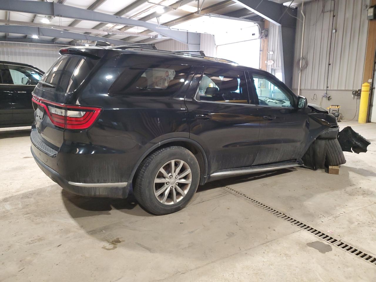 2017 Dodge Durango VIN 1C4RDJAGXHC627294 Copart auction photo, front end damage thumbnail 3