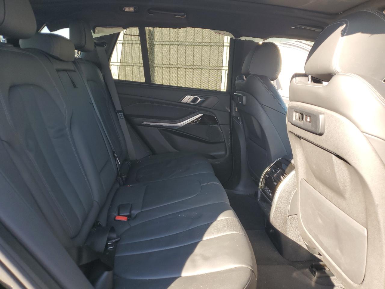 2020 BMW X5 VIN 5UXCR6C08L9B25847 Copart auction photo, front end / rear end damage thumbnail 11