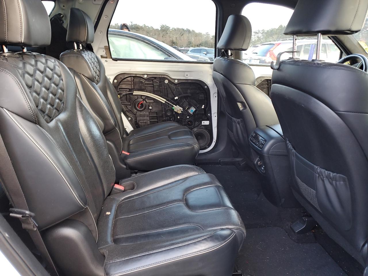 2020 Hyundai Palisade VIN KM8R5DHE1LU047093 Copart auction photo, all over / minor dent/scratches damage thumbnail 11
