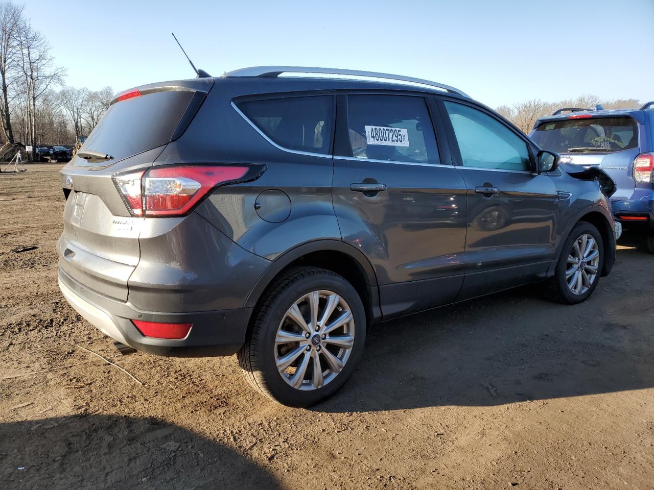 2018 Ford Escape VIN 1FMCU9J95JUC66266 Copart auction photo, front end damage thumbnail 3