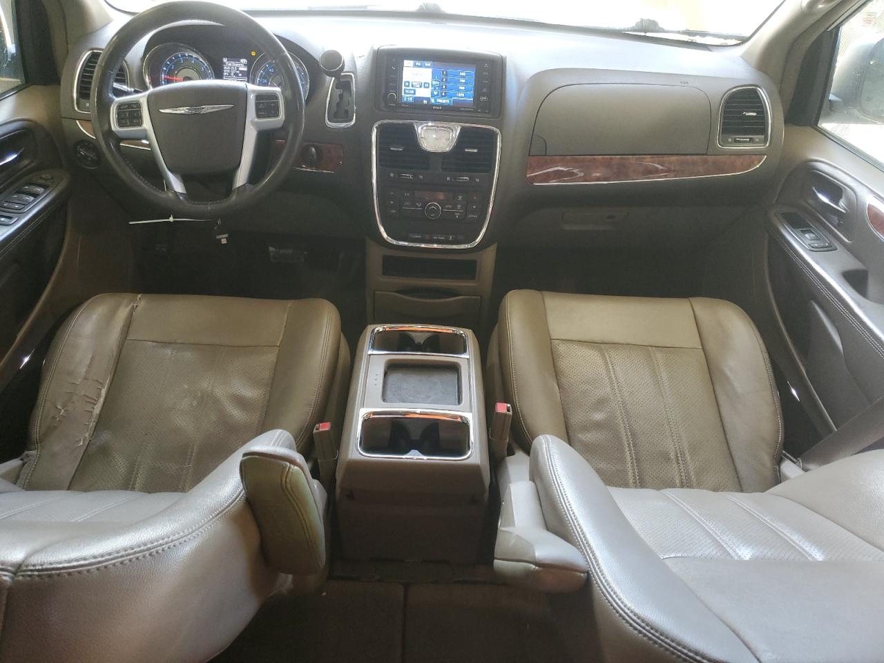 2012 Chrysler Town & Country VIN 2C4RC1BG6CR353447 Copart auction photo, side / front end damage thumbnail 8