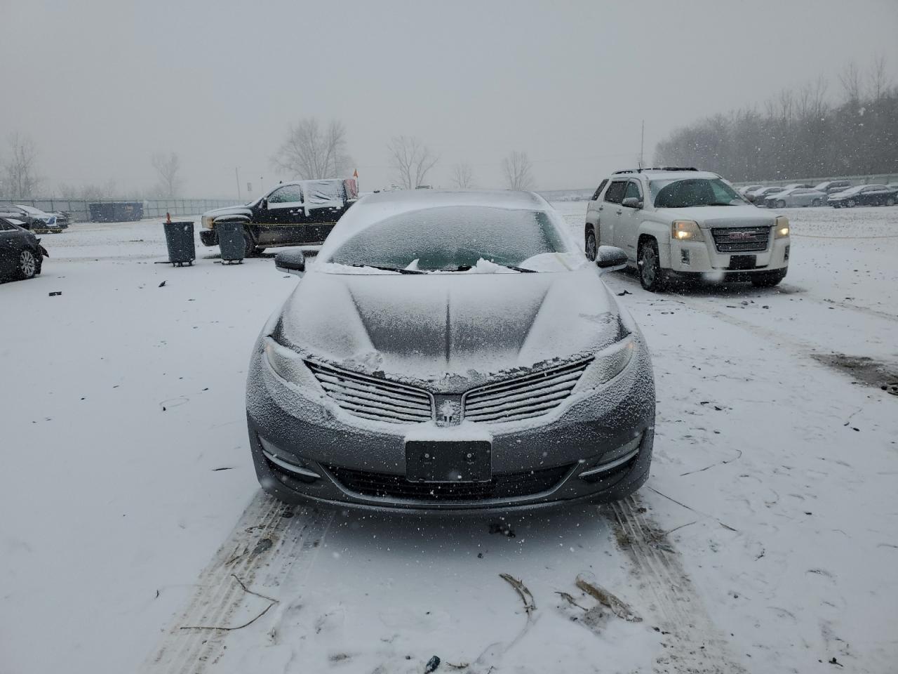 2015 Lincoln MKZ VIN 3LN6L2LU0FR623845 Copart auction photo, rear end damage thumbnail 5