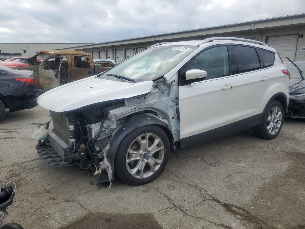 2016 Ford Escape VIN 1FMCU0J9XGUA63801